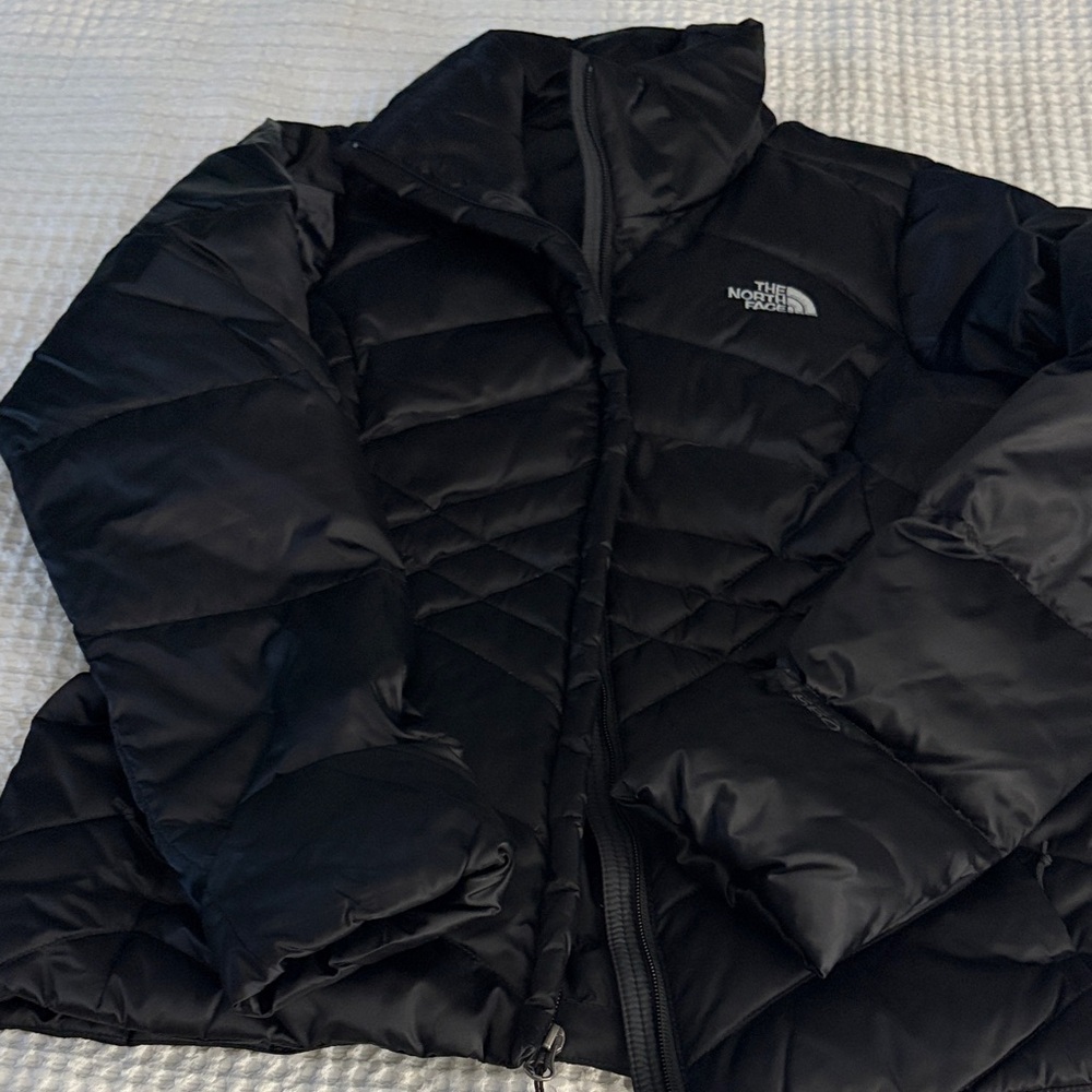 The North Face Women's Black Quilted Down Puffer Jacket